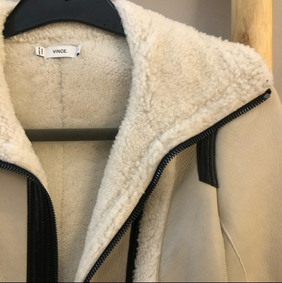 Vince White Leather Trimmed Shearling Jacket NEW - Picture 9 of 10